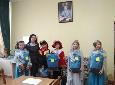 Жа&#1187;а жылды&#1187; си&#1179;ыры.....