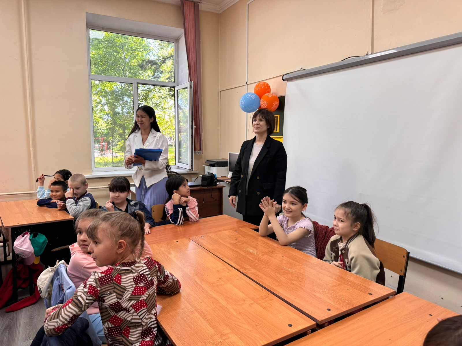 "Күншуақ" мектеп жанындағы лагердің ашылуы